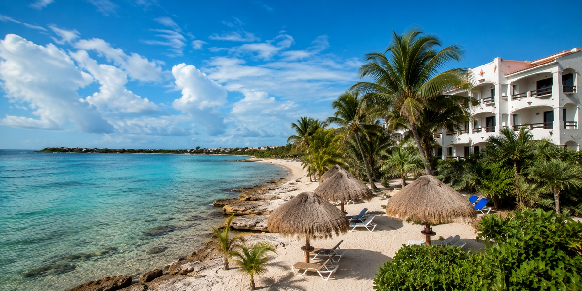 Small quiet hotel on a secluded cove in South Akumal