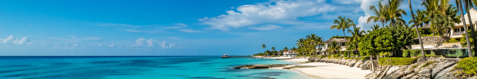 Turquoise Mexican Caribbean water for a Cozumel vs Isla Mujeres comparison